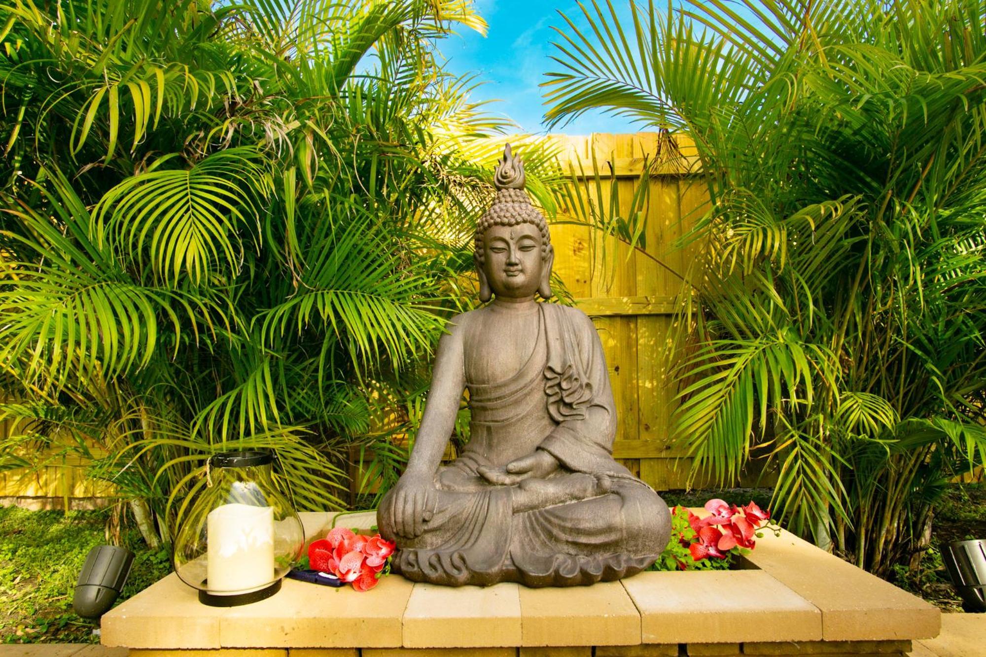 Luxury Zen Den With Heated Pool Just Off Siesta Key Apartment ซาราโซตา ภายนอก รูปภาพ